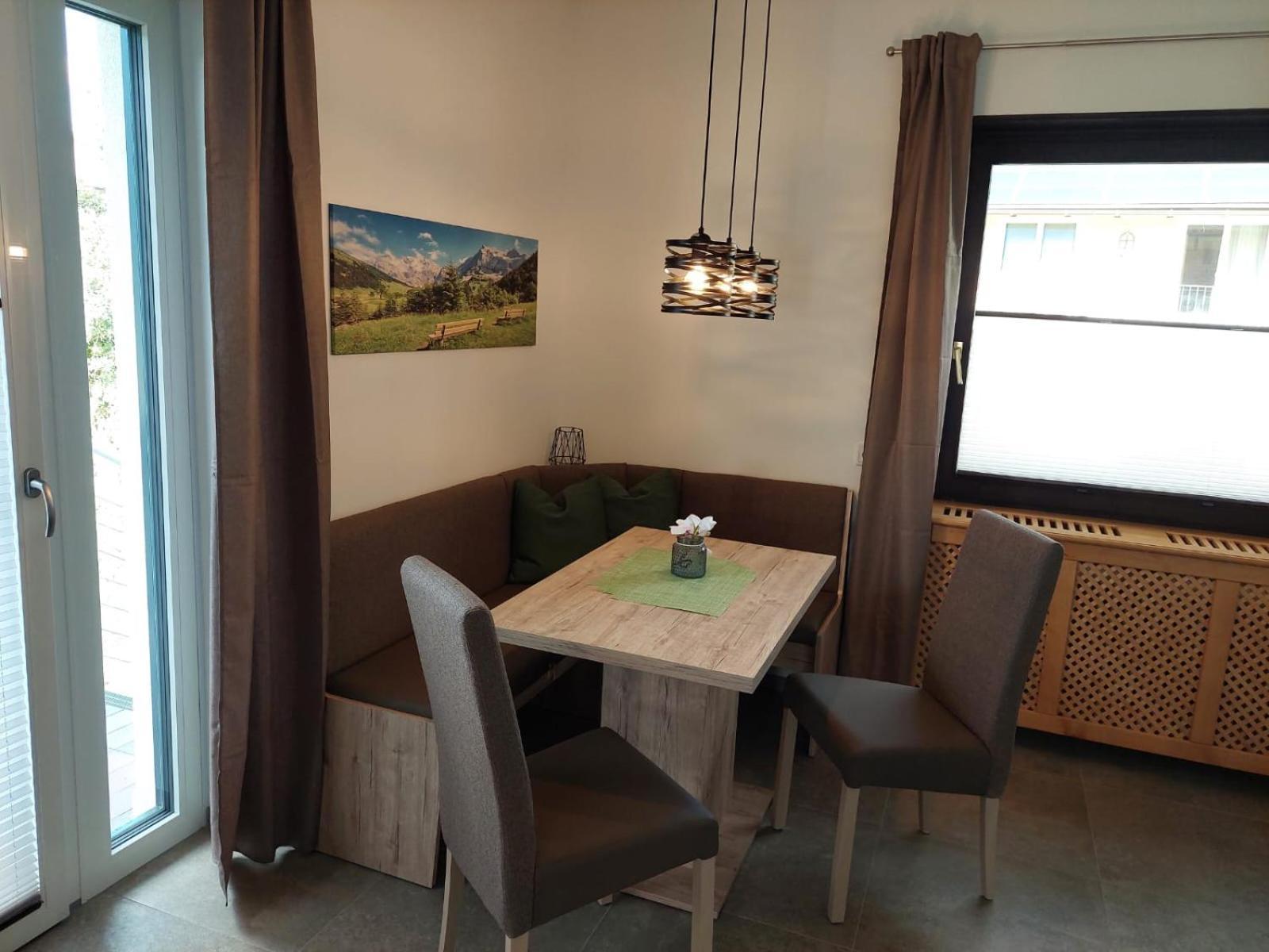 Dolomitenhome Apartments Patriasdorf ภายนอก รูปภาพ